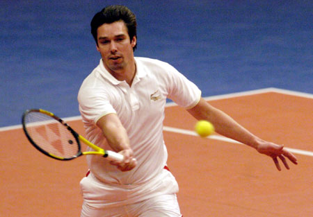 2年在多地 2年在多地