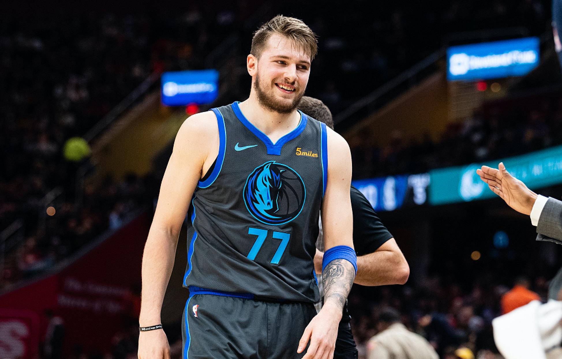 詹姆斯的领 詹姆斯的领