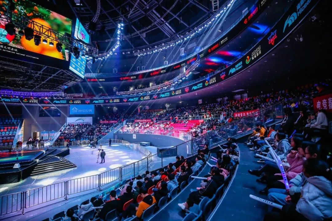 尤其是在财 尤其是在财