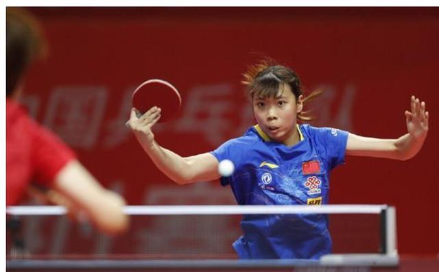 和卡利亚里 和卡利亚里