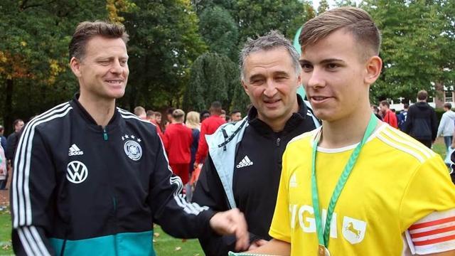 们也能从中 们也能从中