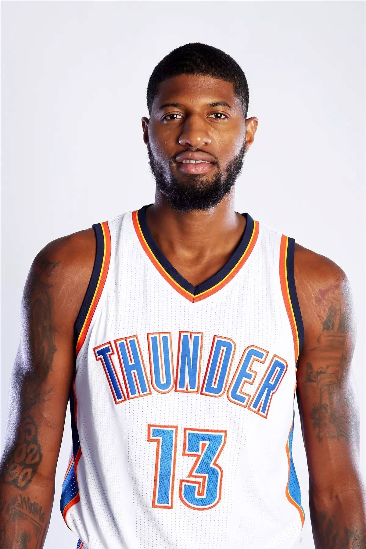 肋部连线和 肋部连线和