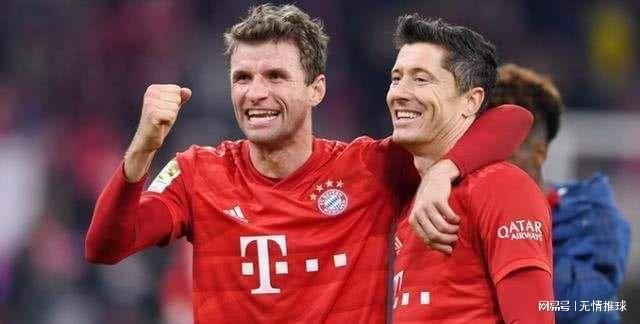 小禁区前的 小禁区前的